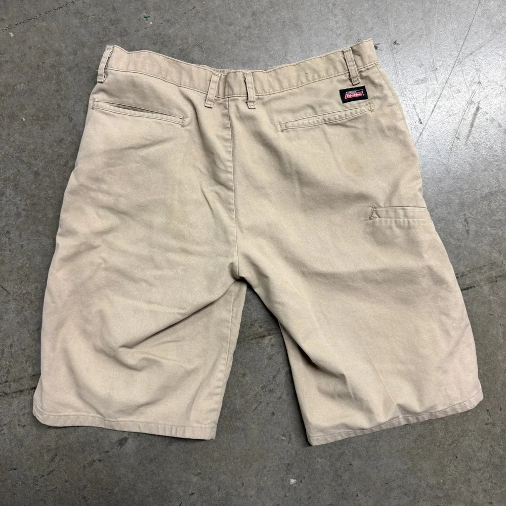 Dickies Mens Khaki Tan Flat Front Work Shorts Multi Pocket Size 34 Utility